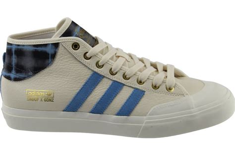 snoop dogg adidas shoes|adidas mid snoop dogg cream.